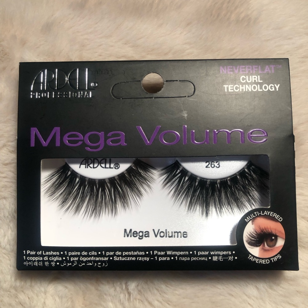 ARDELL PROFESSIONAL Mega Volume Style 263 Black Strip Lashes